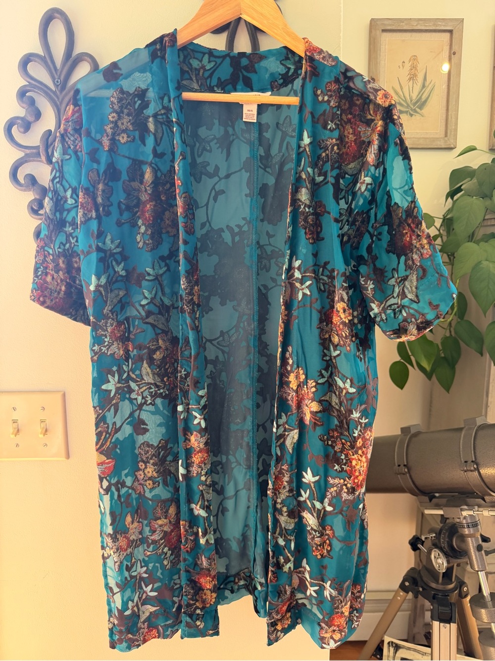 Arizona Jean Company Teal Floral Sheer Kimono